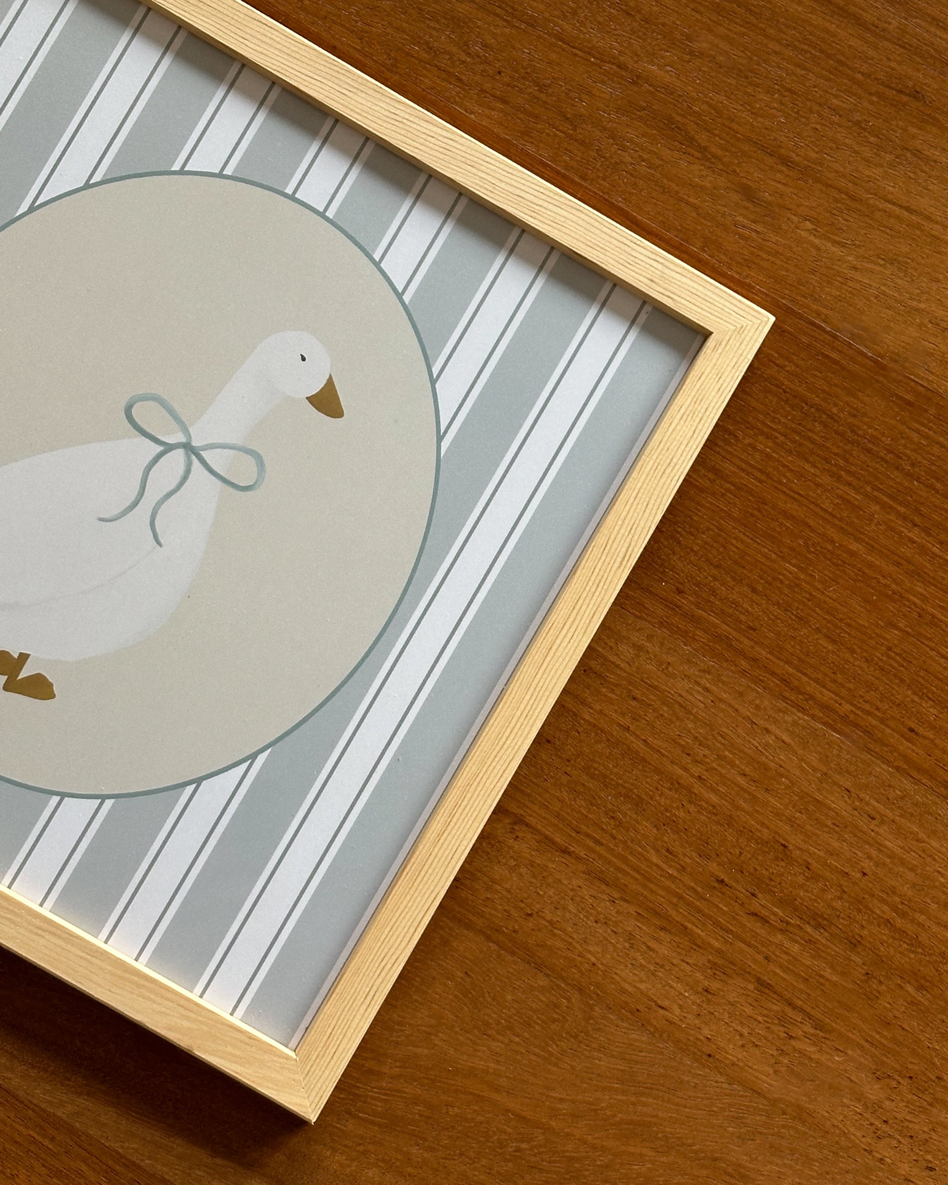 Striped Goose Çerçeveli Poster